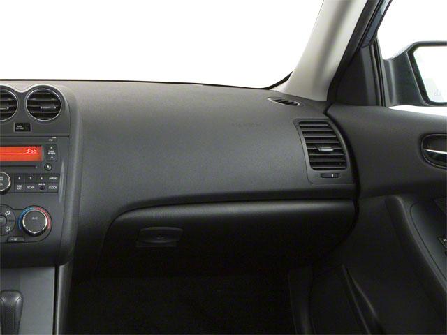 used 2010 Nissan Altima car