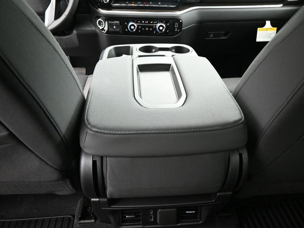 new 2026 GMC Sierra 1500 car, priced at $45,095