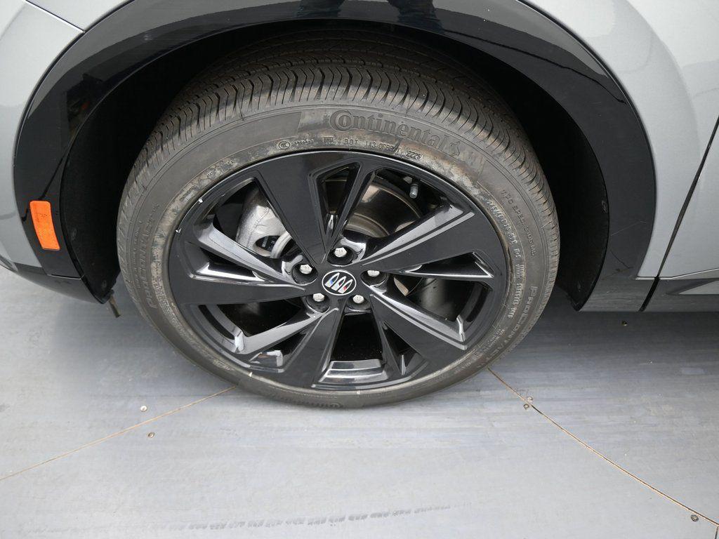 used 2025 Buick Envision car, priced at $29,990