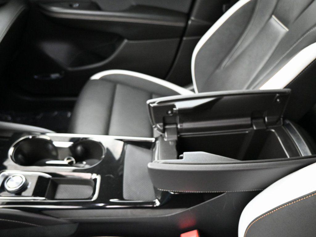 used 2025 Buick Envision car, priced at $30,990