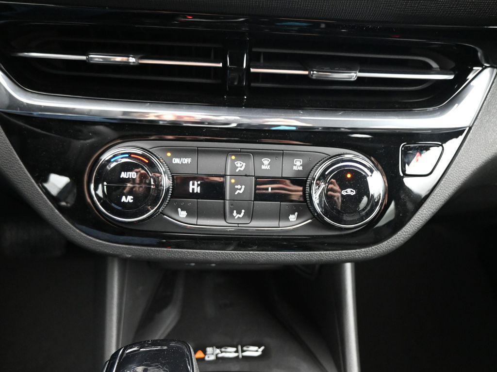 new 2026 Buick Envista car, priced at $29,395