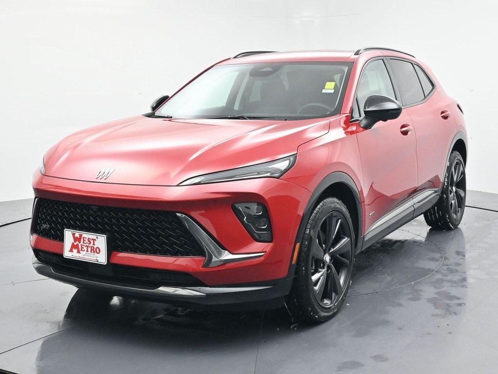 used 2025 Buick Envision car, priced at $30,490