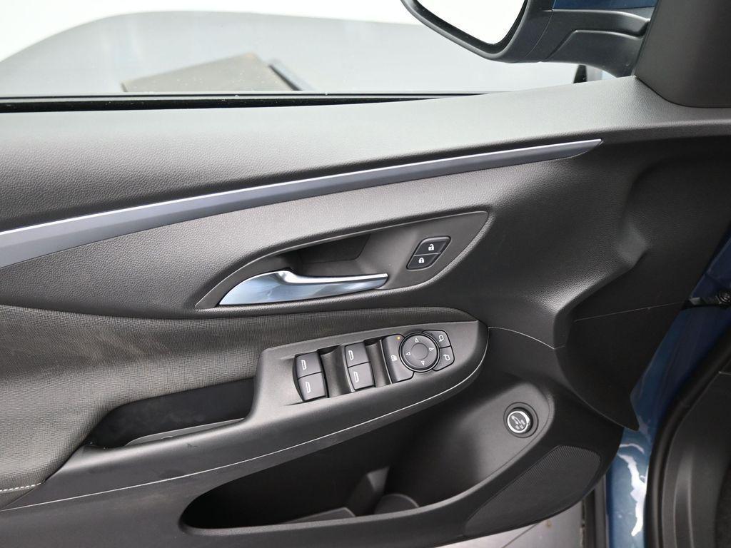 new 2026 Buick Envista car, priced at $27,670