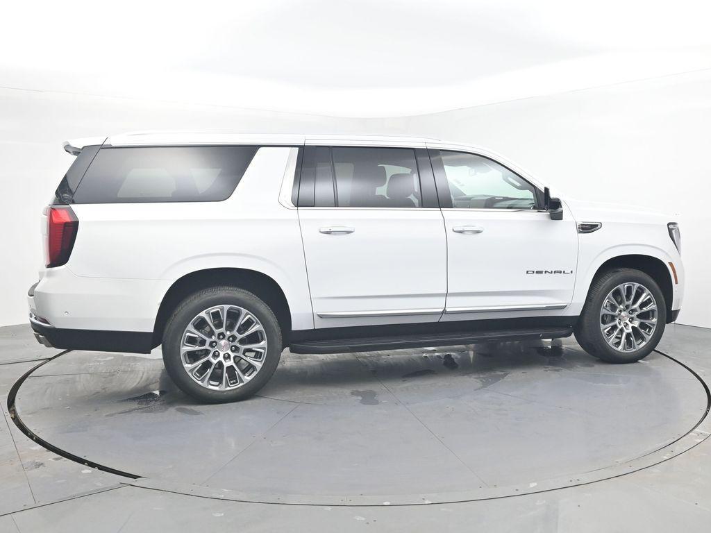 used 2025 GMC Yukon XL car, priced at $72,990