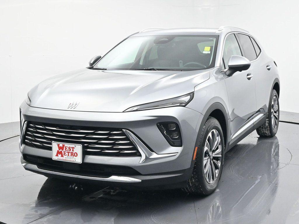 used 2025 Buick Envision car, priced at $28,490