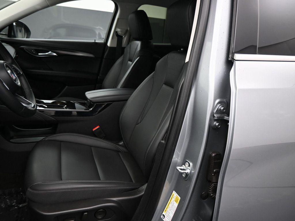 used 2025 Buick Envision car, priced at $28,490