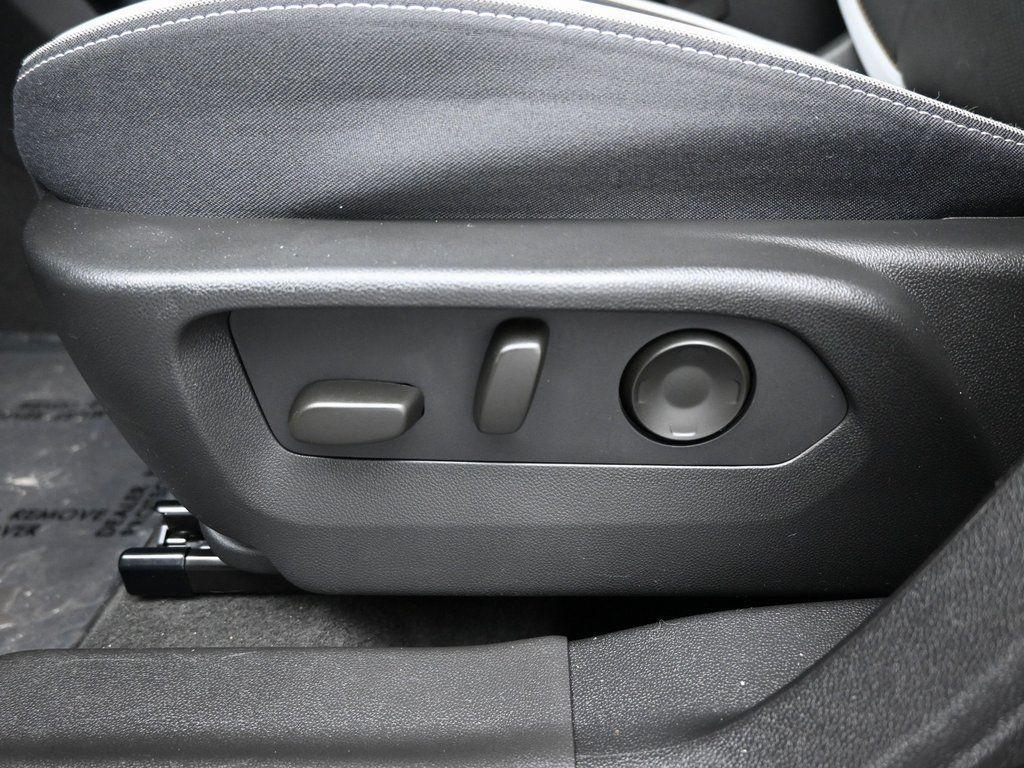 used 2025 Buick Envision car, priced at $30,990