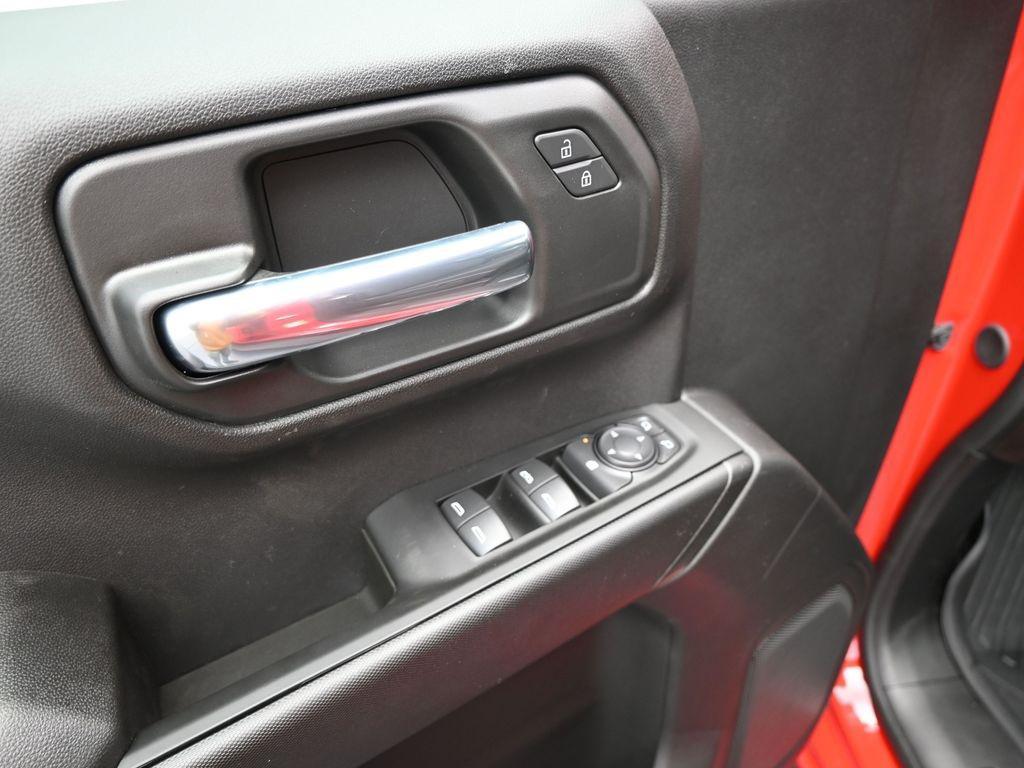 new 2026 GMC Sierra 1500 car, priced at $44,785