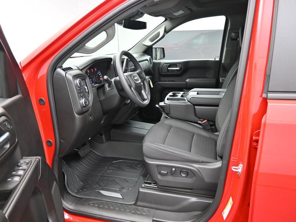 new 2026 GMC Sierra 1500 car, priced at $44,785