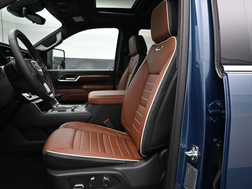 new 2026 GMC Sierra 3500 car, priced at $95,936