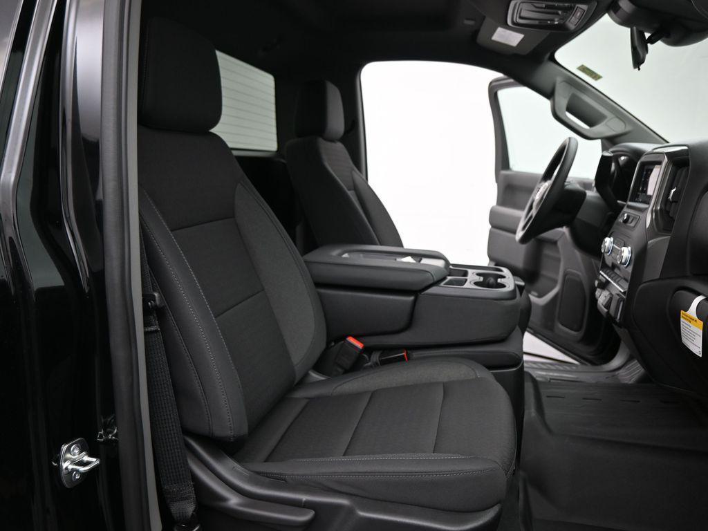 new 2026 GMC Sierra 1500 car, priced at $42,525