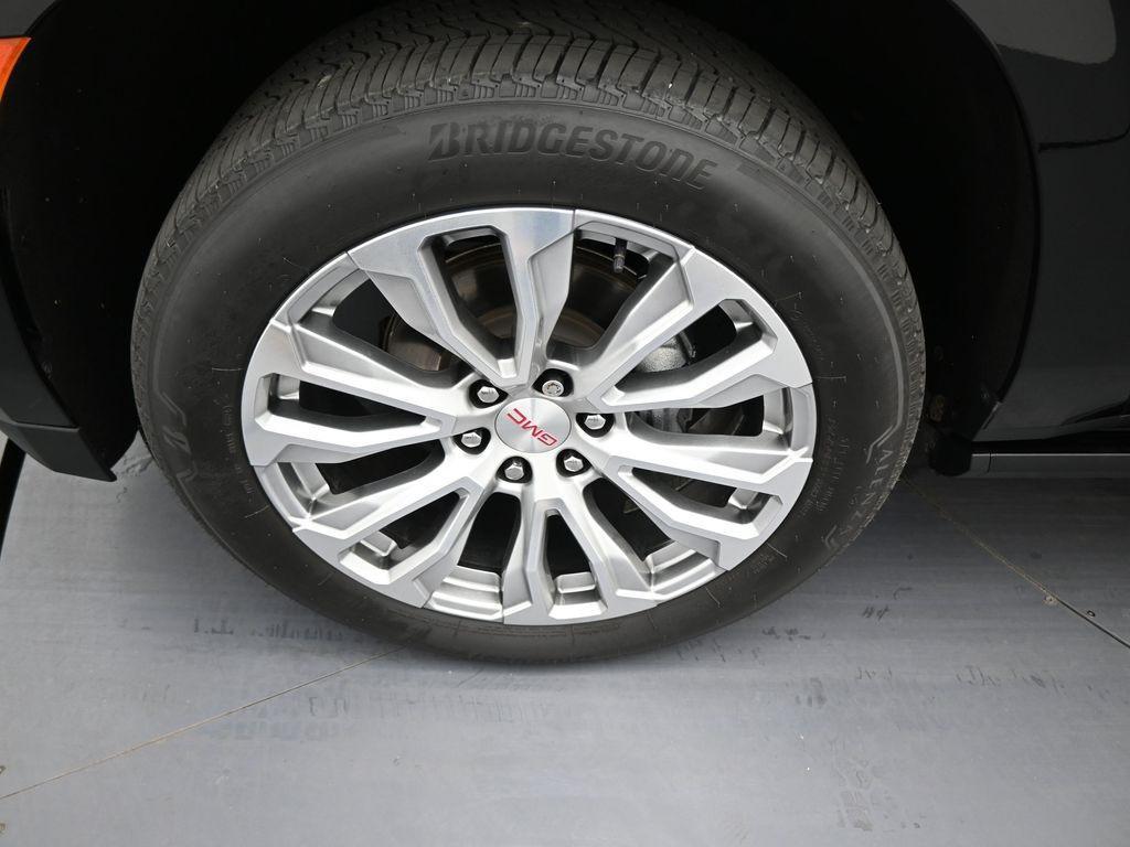 used 2022 GMC Yukon car, priced at $57,490