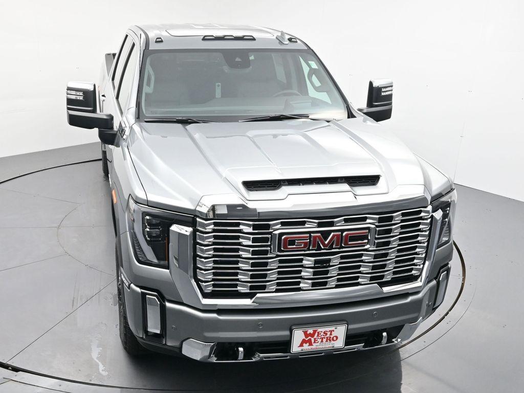 new 2026 GMC Sierra 2500 car, priced at $78,266