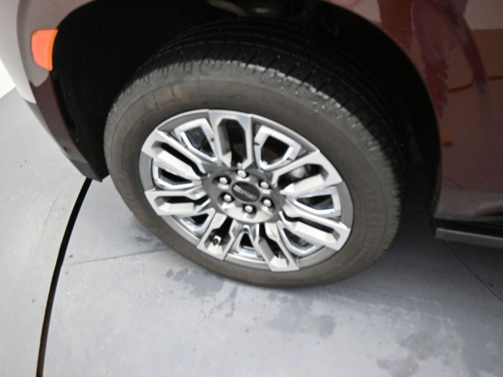 used 2023 GMC Yukon XL car, priced at $60,990
