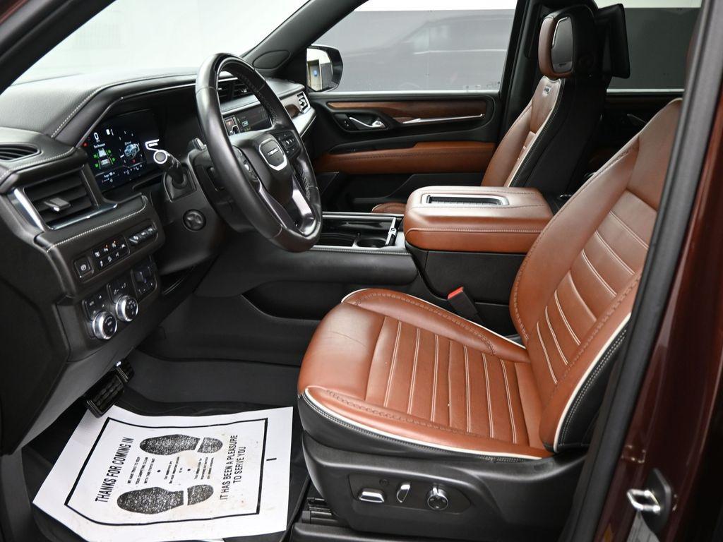 used 2023 GMC Yukon XL car, priced at $60,990