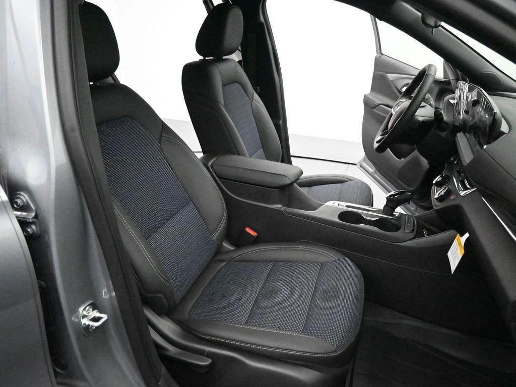 new 2026 Buick Envista car, priced at $27,015