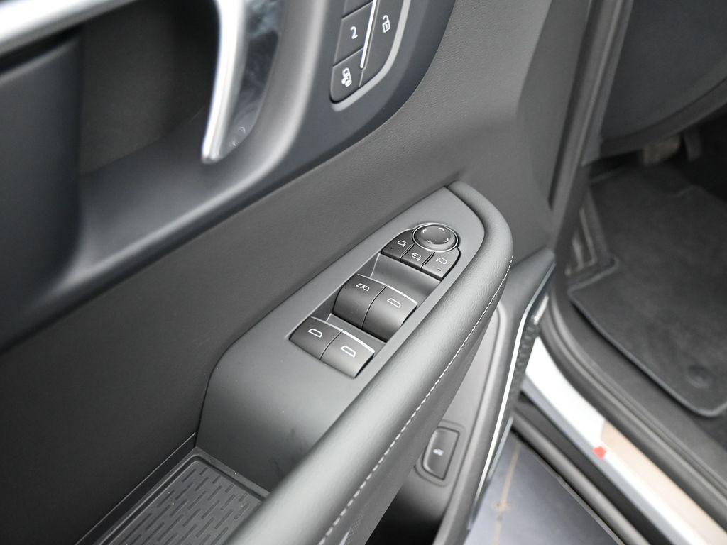 new 2026 Buick Enclave car, priced at $50,235