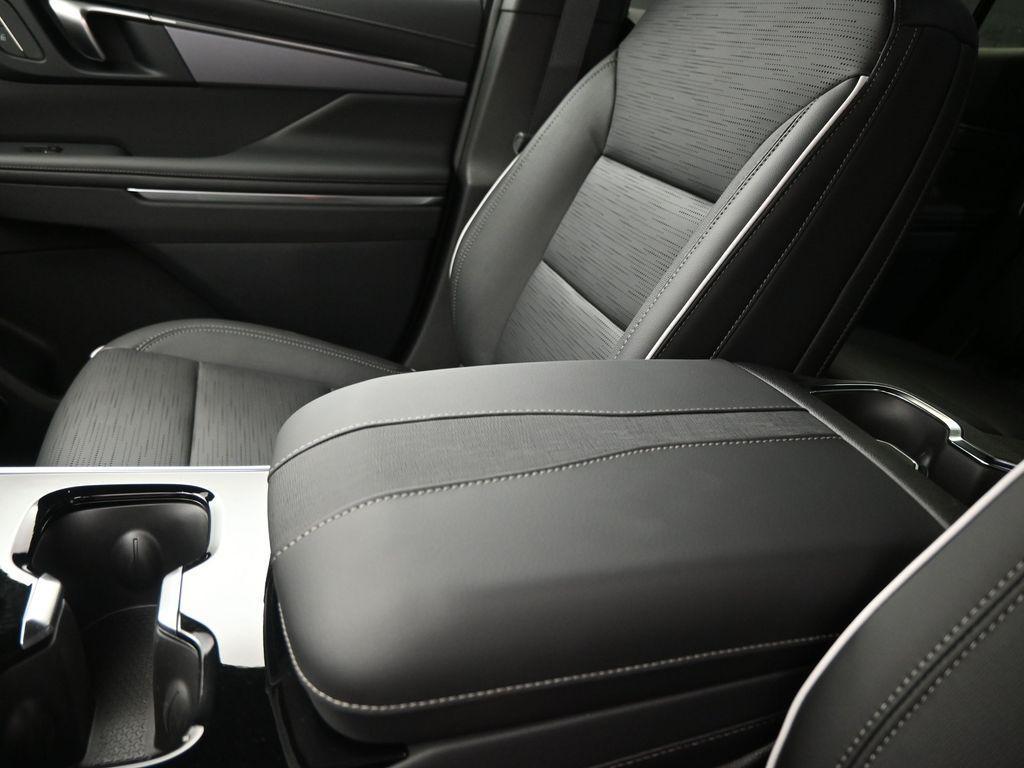 new 2026 Buick Enclave car, priced at $50,235