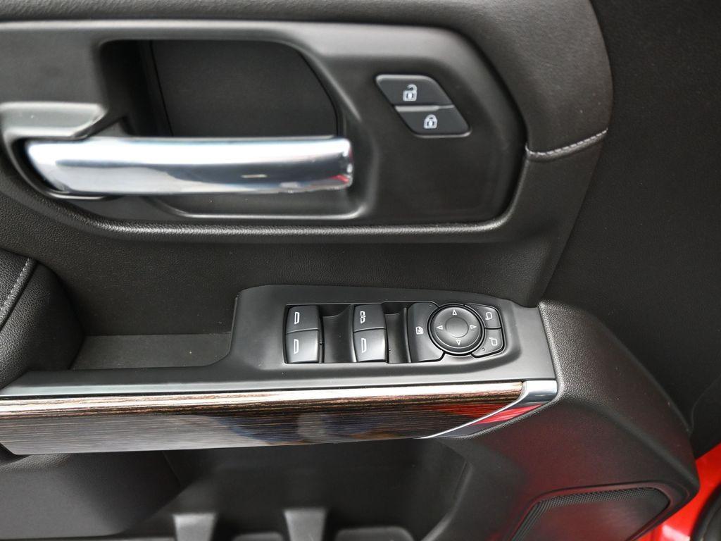 used 2021 GMC Sierra 1500 car, priced at $36,490