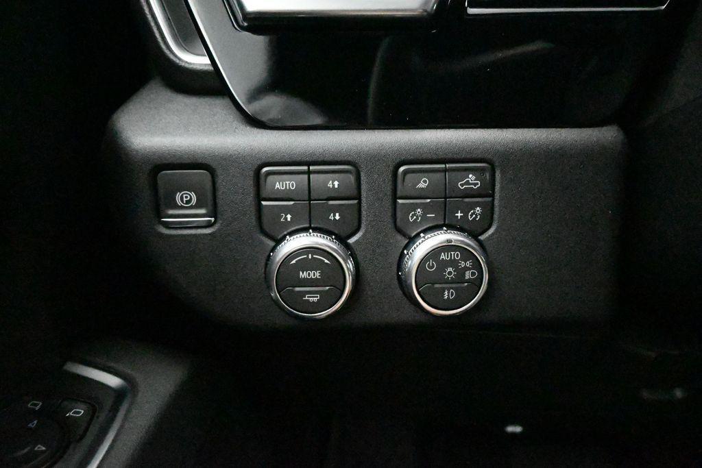 new 2026 GMC Sierra 3500 car, priced at $76,955