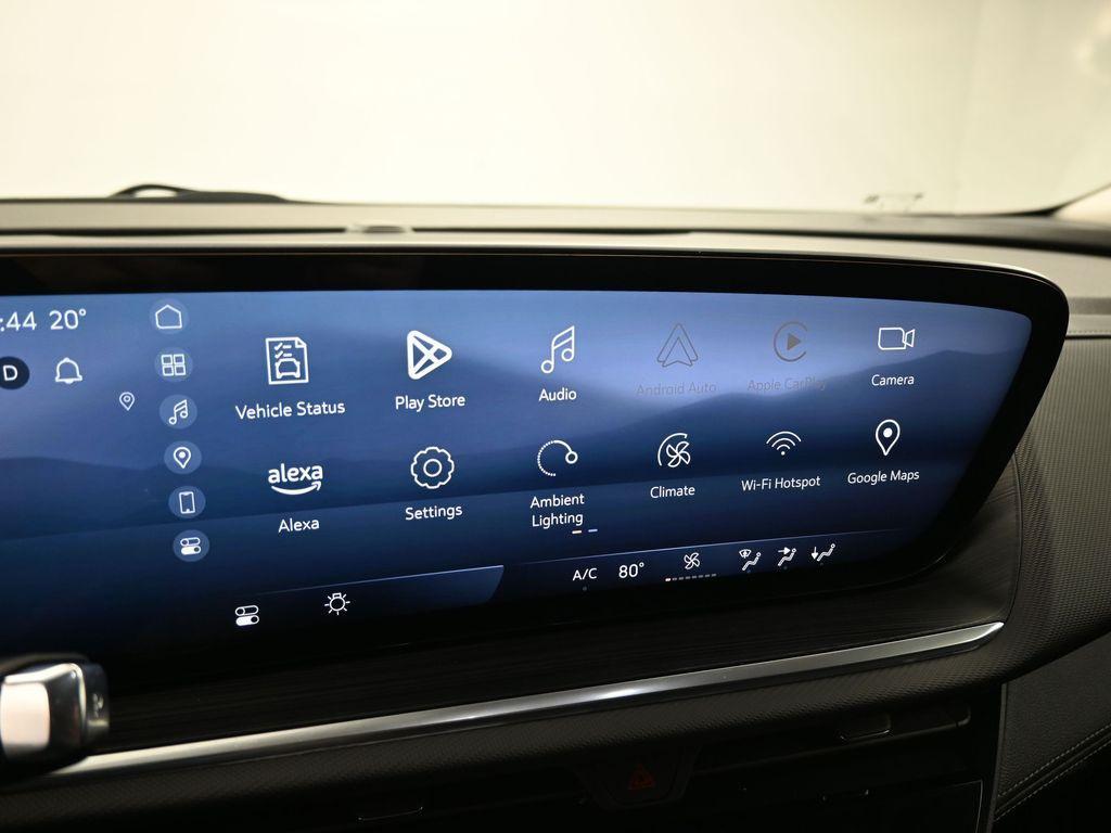 used 2025 Buick Envision car, priced at $27,990