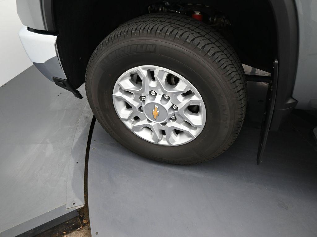 used 2024 Chevrolet Silverado 2500 car, priced at $66,990