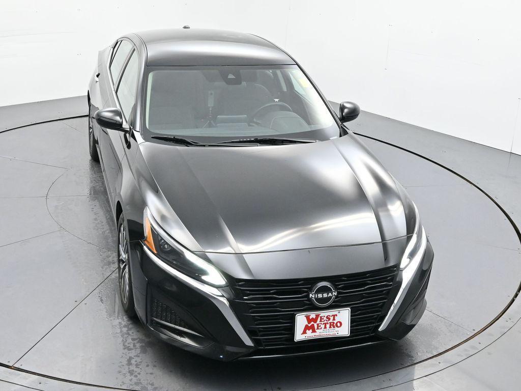 used 2023 Nissan Altima car, priced at $19,990