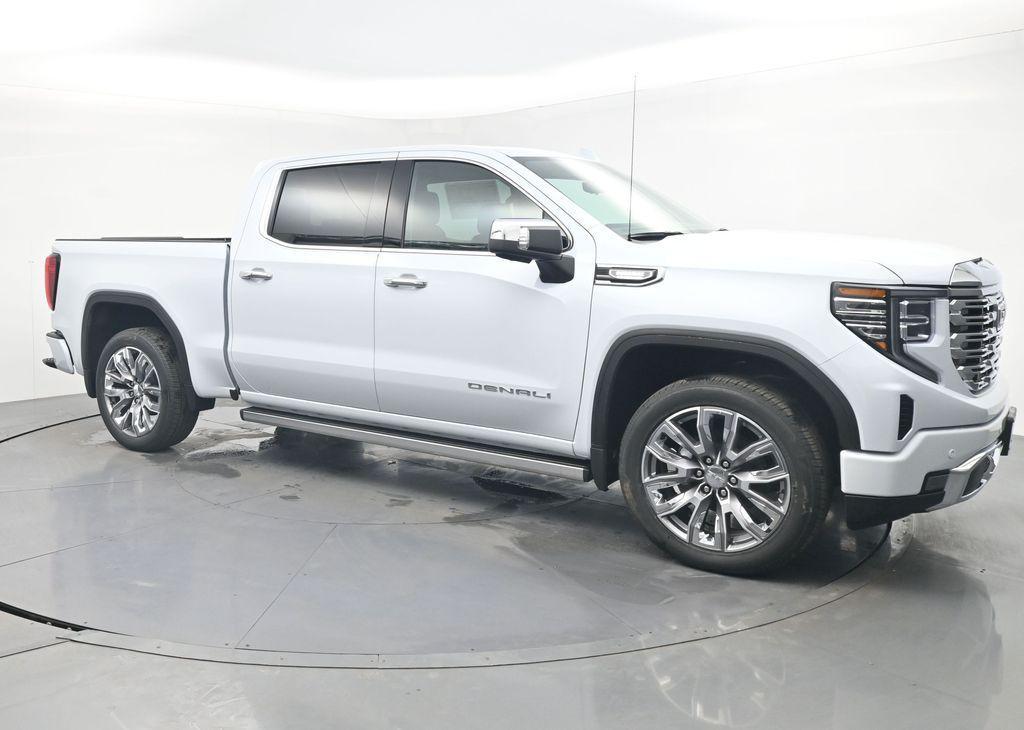 new 2026 GMC Sierra 1500 car, priced at $72,075