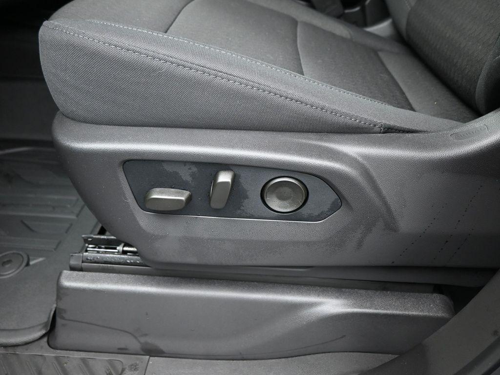 new 2026 GMC Sierra 1500 car, priced at $46,800