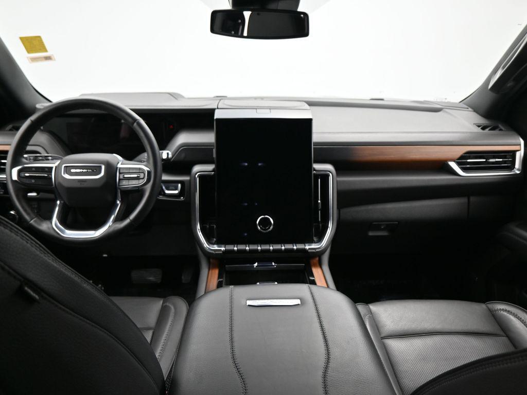 used 2025 GMC Yukon car, priced at $72,990