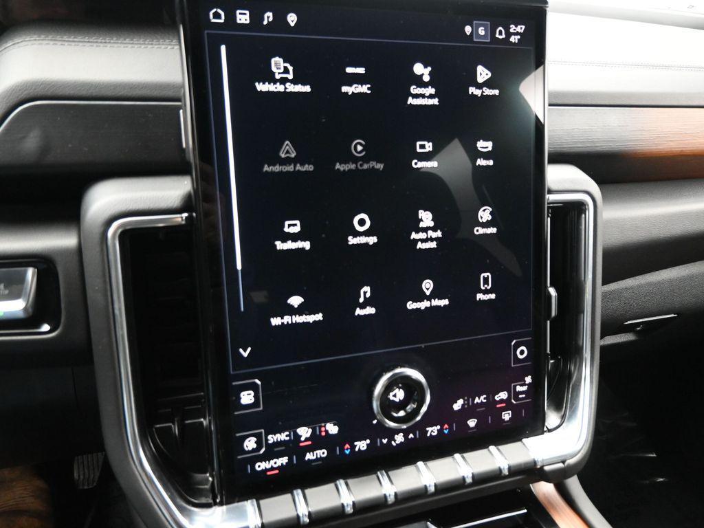 used 2025 GMC Yukon car, priced at $72,990