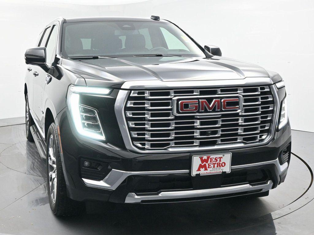 used 2025 GMC Yukon car, priced at $69,990