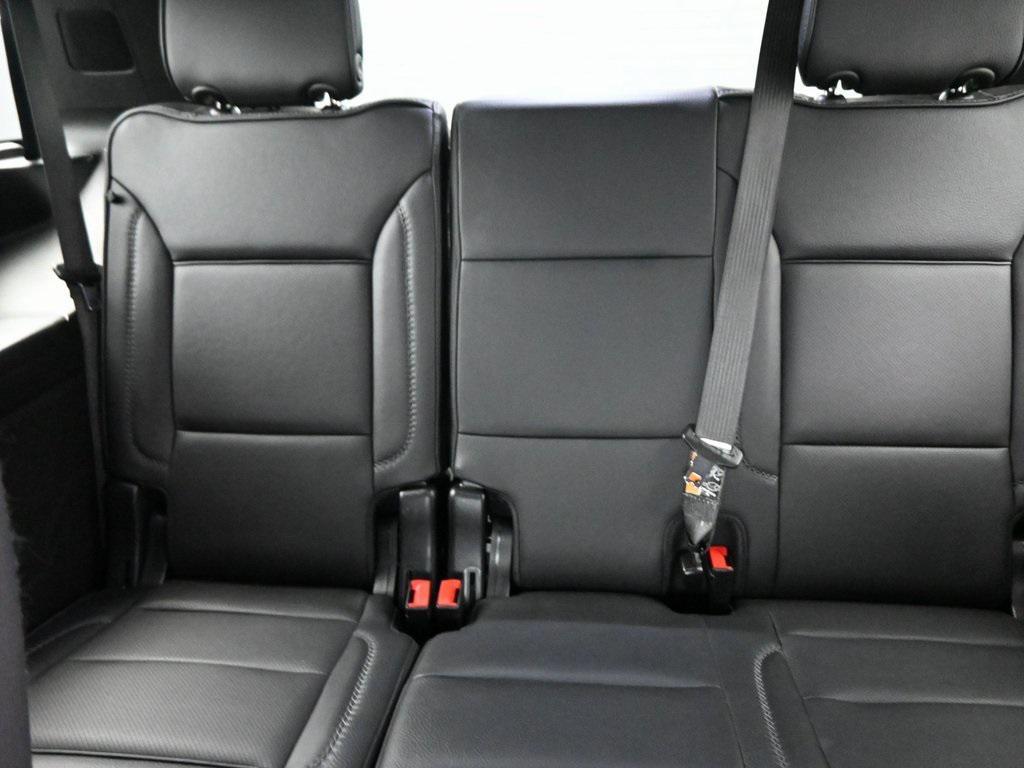 used 2025 GMC Yukon car