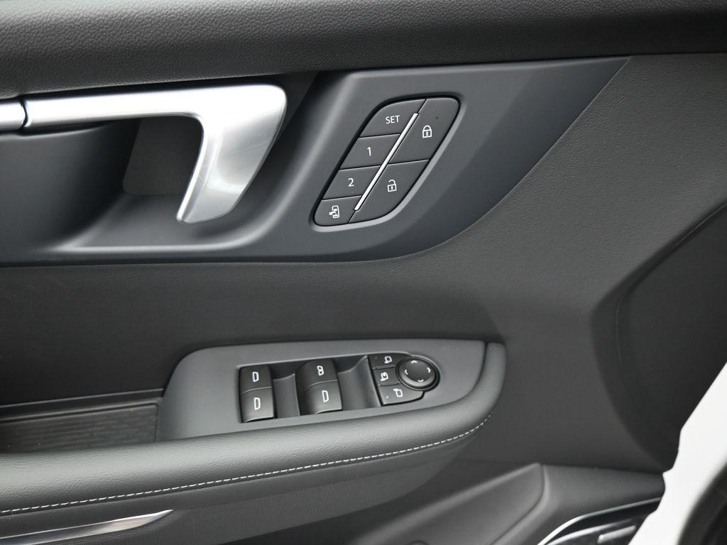 new 2026 Buick Enclave car, priced at $47,235