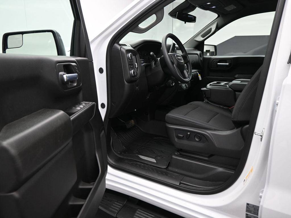 new 2026 GMC Sierra 1500 car, priced at $49,080