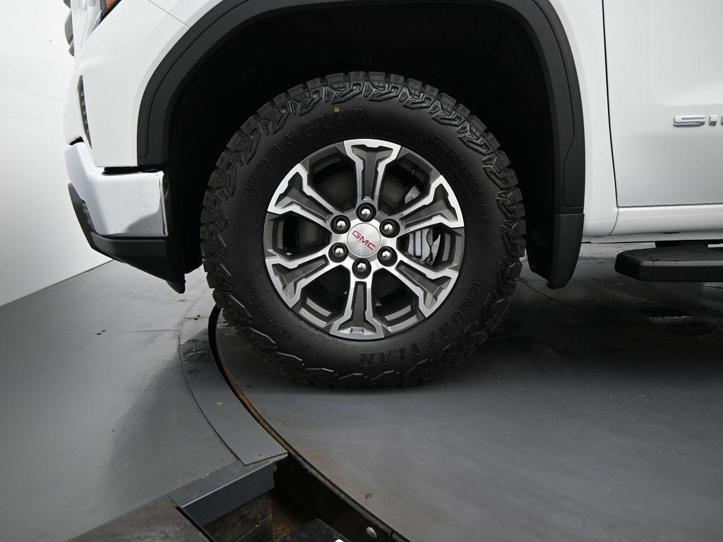 new 2026 GMC Sierra 1500 car, priced at $49,080