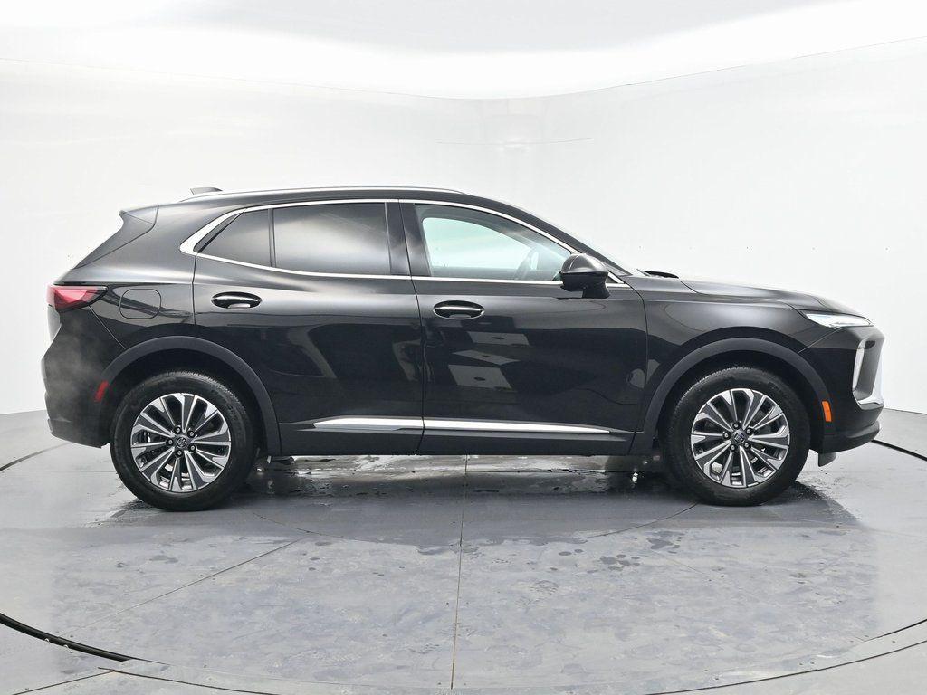 used 2025 Buick Envision car, priced at $28,990