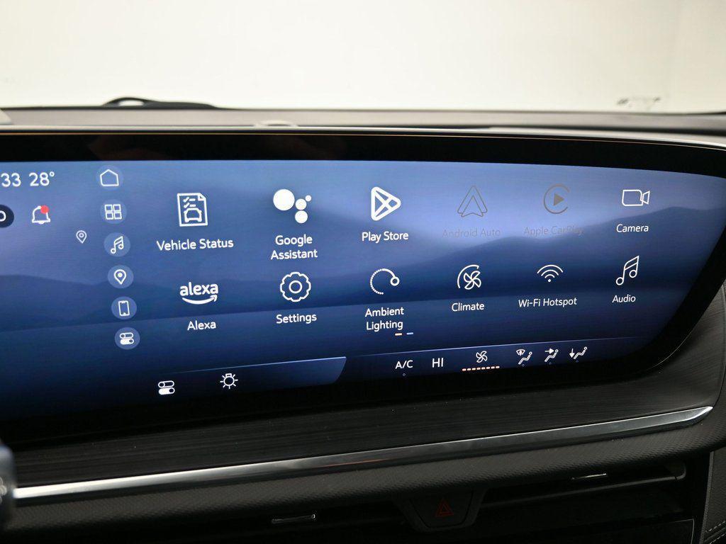 used 2025 Buick Envision car, priced at $28,490