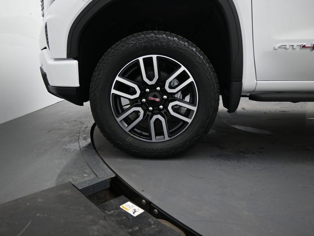 new 2026 GMC Sierra 1500 car, priced at $70,255