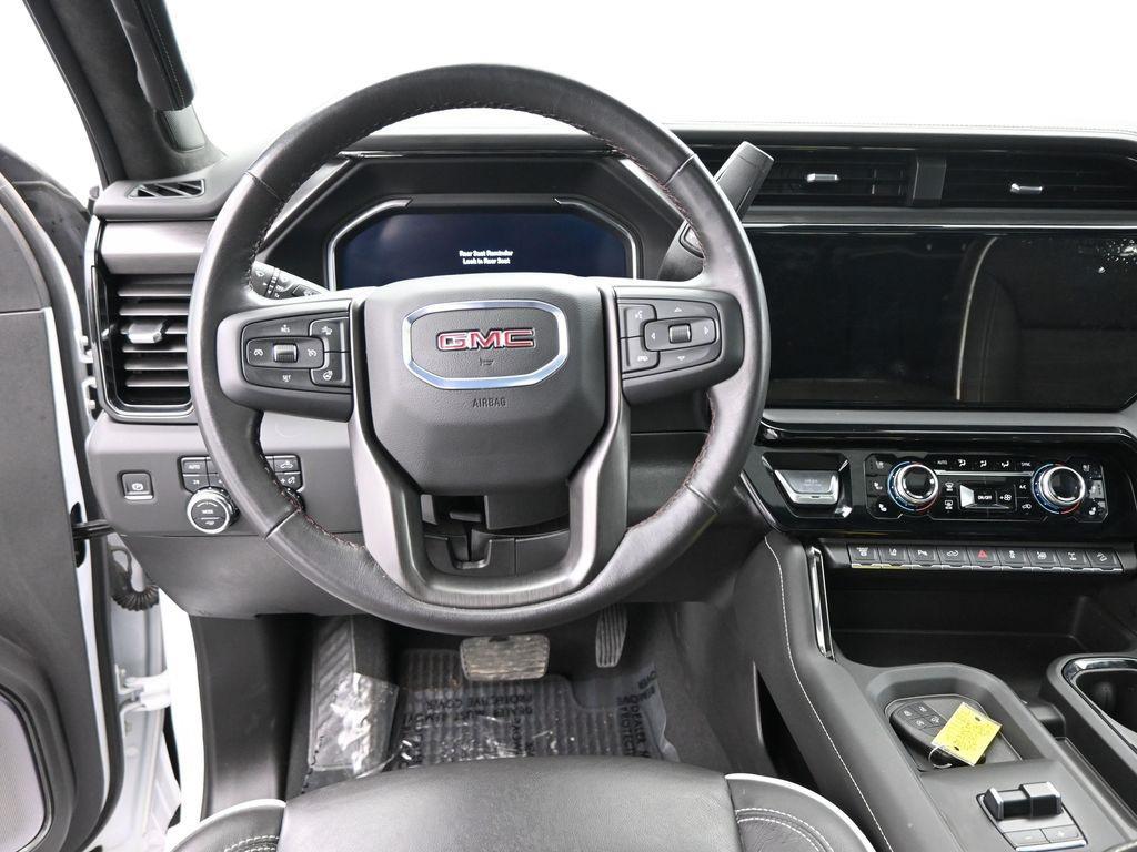 used 2025 GMC Sierra 2500 car, priced at $79,990