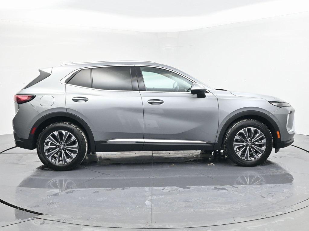 used 2025 Buick Envision car, priced at $27,990