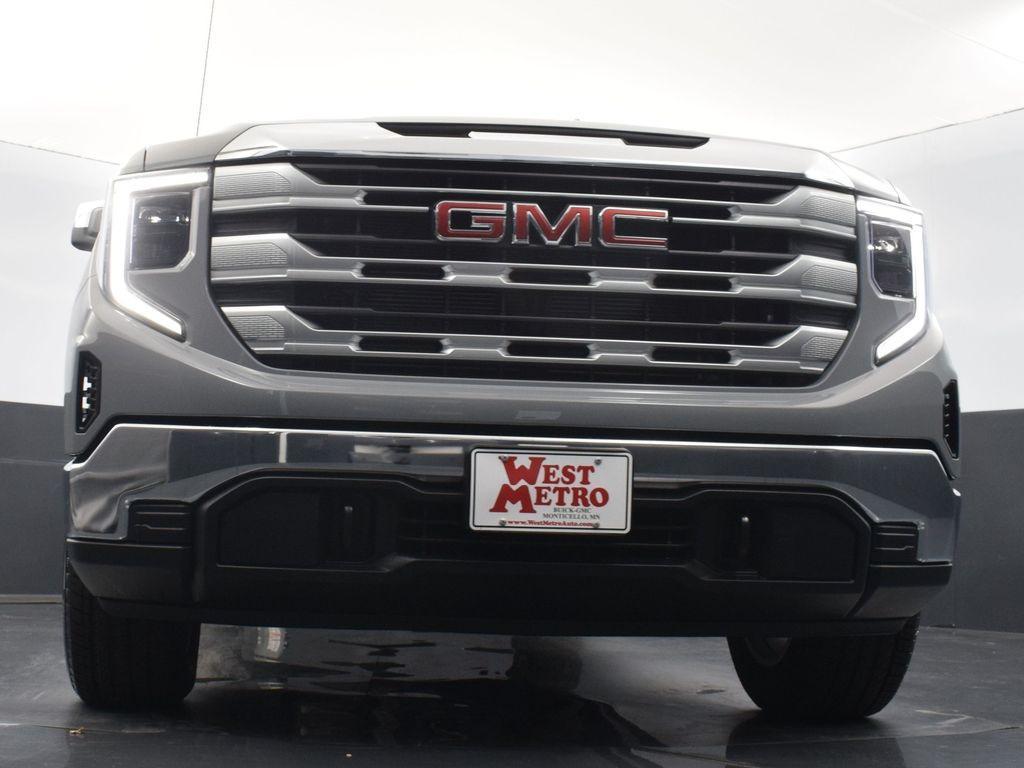 used 2025 GMC Sierra 1500 car, priced at $47,990