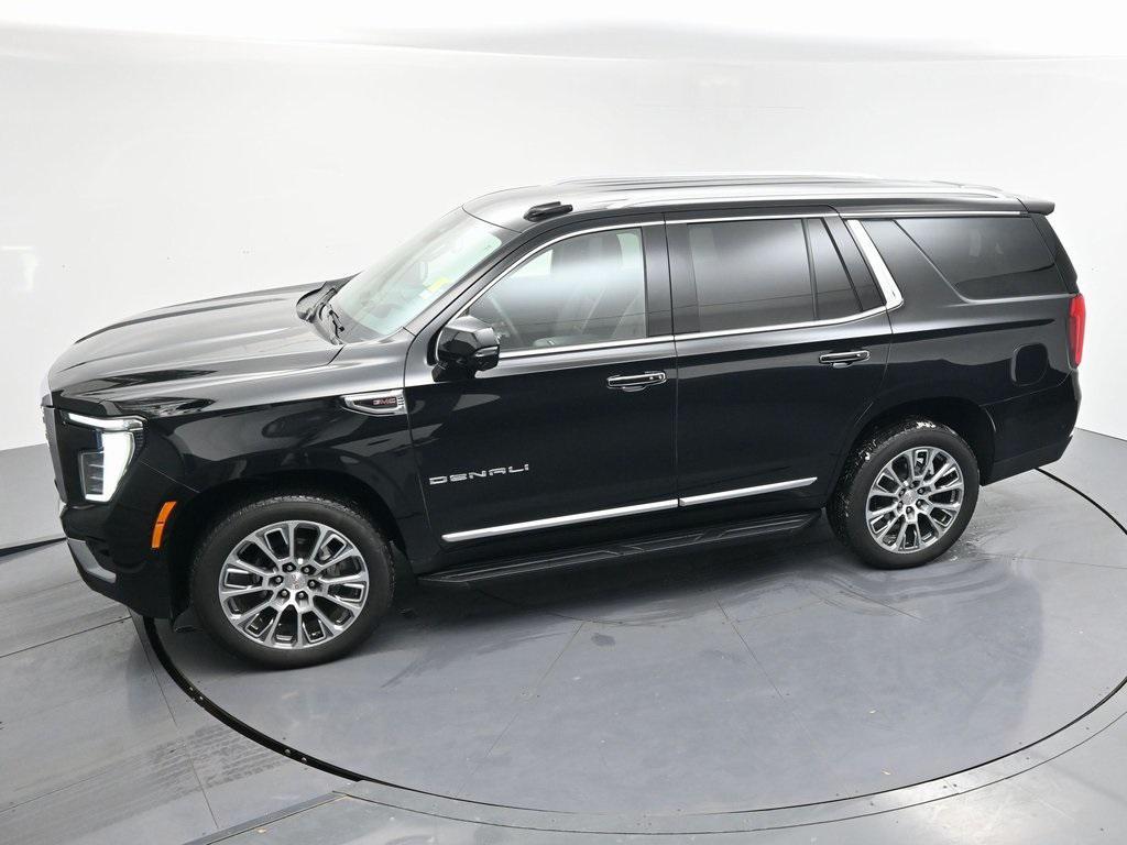 used 2025 GMC Yukon car