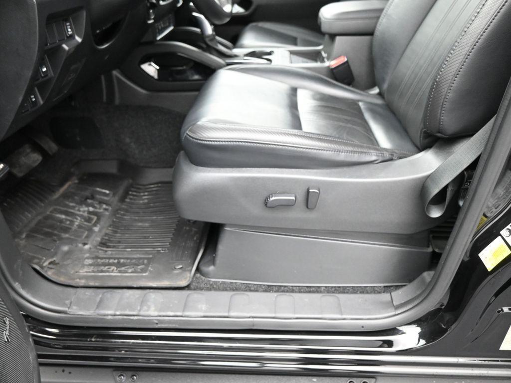 used 2022 Nissan Frontier car, priced at $33,990