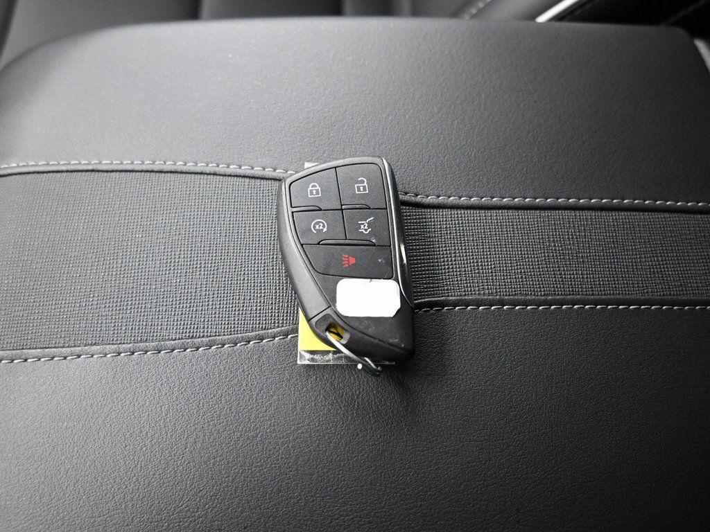 used 2025 Buick Enclave car, priced at $36,490