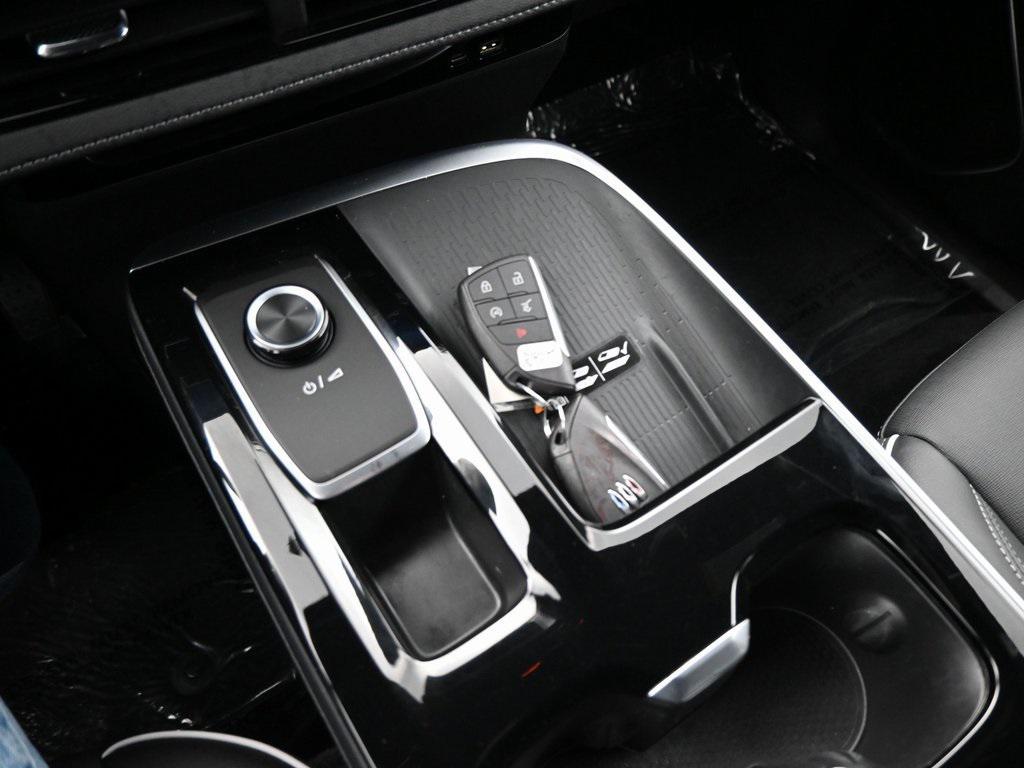 used 2025 Buick Enclave car, priced at $37,990