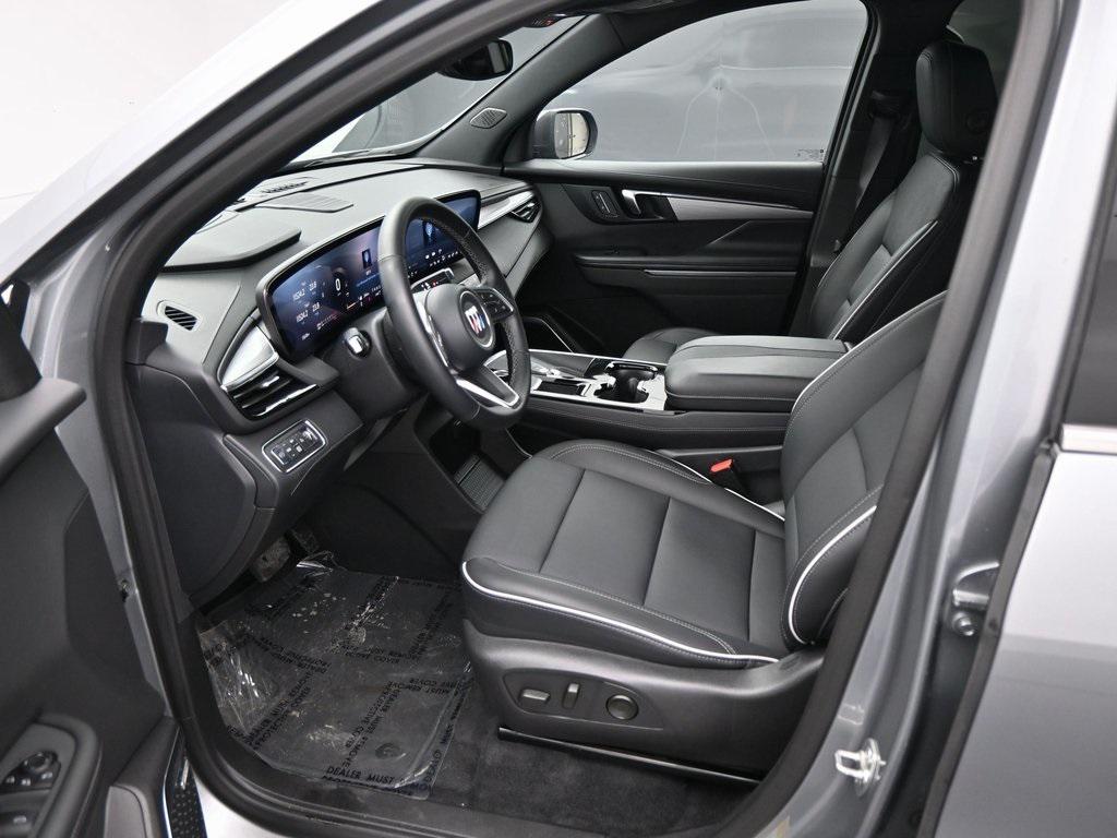 used 2025 Buick Enclave car, priced at $37,990