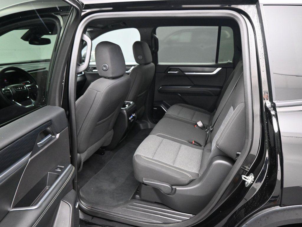 used 2025 GMC Acadia car, priced at $33,490