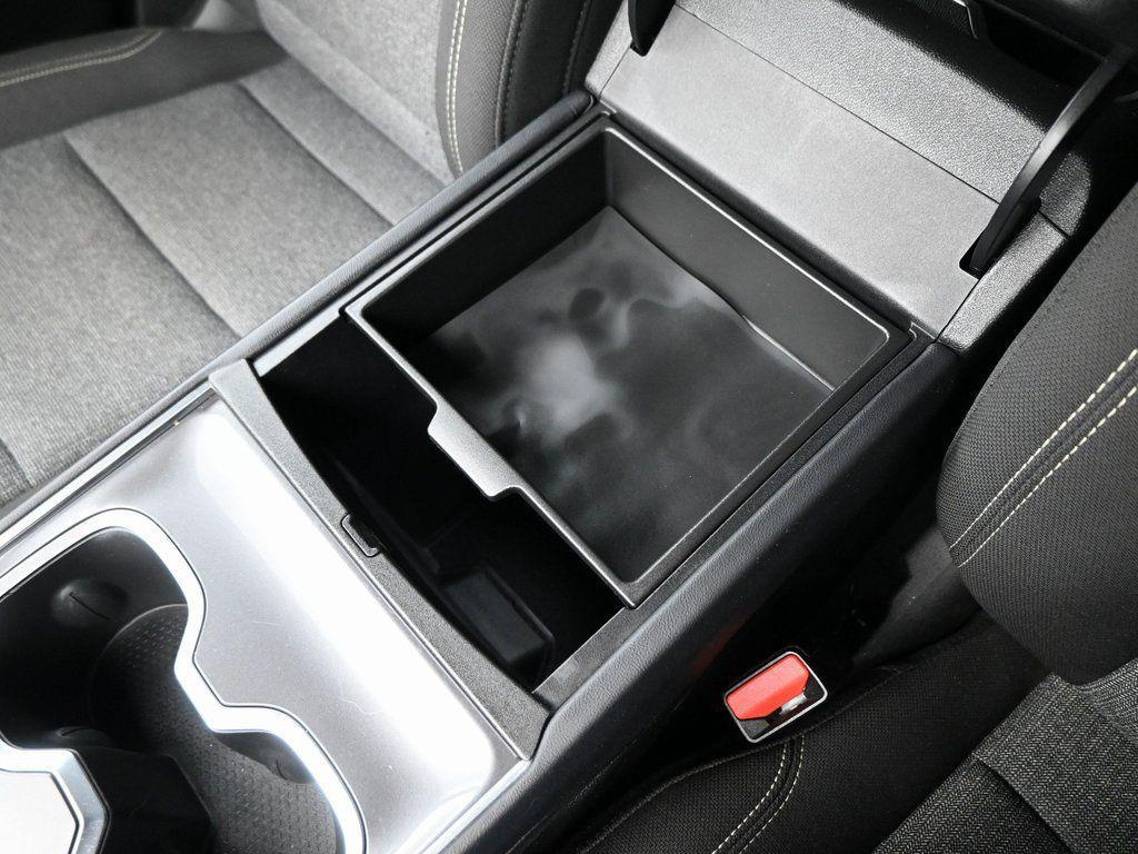 used 2025 GMC Acadia car, priced at $33,490