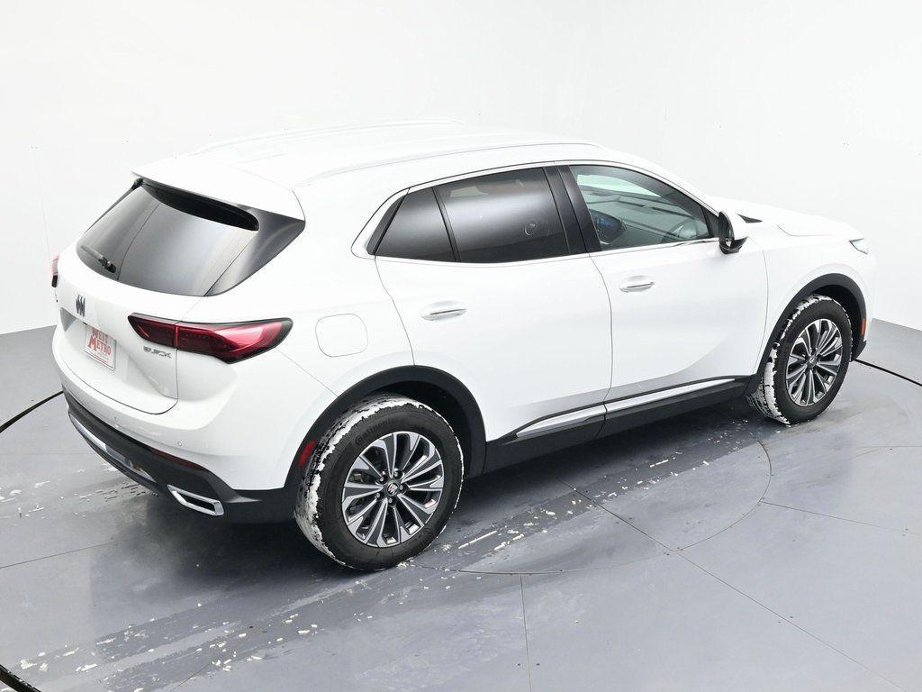 used 2025 Buick Envision car, priced at $27,990